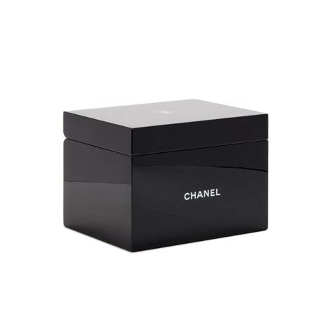 Chanel black and white box